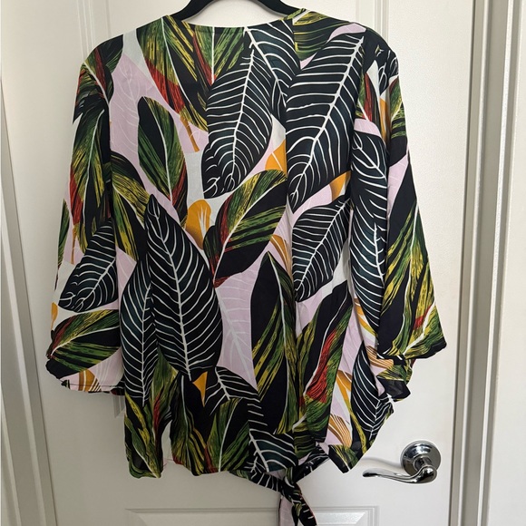 NEW Green Boho Style Print Balloon Sleeve Blouse - Picture 4 of 7